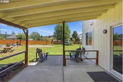 406 E Valley St, Yacolt, WA 98675 - Photo 35