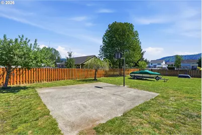 406 E Valley St, Yacolt, WA 98675 - Photo 37