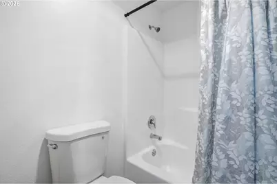 406 E Valley St, Yacolt, WA 98675 - Photo 31