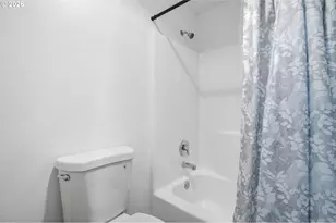 406 E Valley St, Yacolt, WA 98675 - Photo 31
