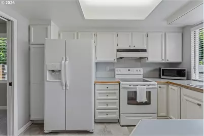15470 SW Oaktree Ln, Tigard, OR 97224 - Photo 15