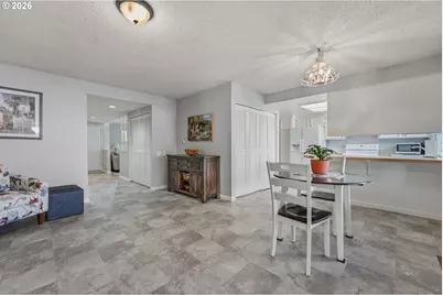 15470 SW Oaktree Ln, Tigard, OR 97224 - Photo 17