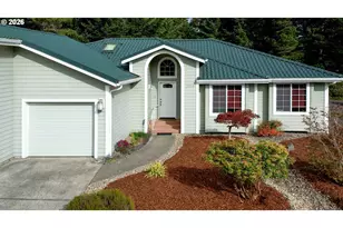 2184 13th St, Florence, OR 97439 - Photo 5