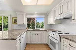 15800 SW Alderbrook Cir, Portland, OR 97224 - Photo 13