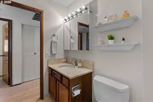 15800 SW Alderbrook Cir, Portland, OR 97224 - Photo 27