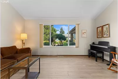 15800 SW Alderbrook Cir, Portland, OR 97224 - Photo 7