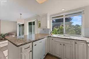 15800 SW Alderbrook Cir, Portland, OR 97224 - Photo 15