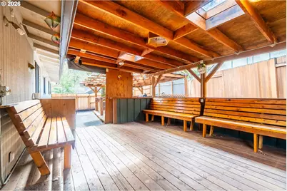 365 Brae Burn Dr, Eugene, OR 97405 - Photo 17