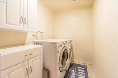 365 Brae Burn Dr, Eugene, OR 97405 - Photo 21