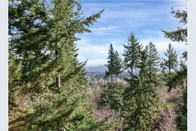 19784 Wildwood Dr, West Linn, OR 97068 - Photo 21