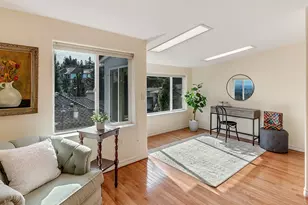 19784 Wildwood Dr, West Linn, OR 97068 - Photo 31