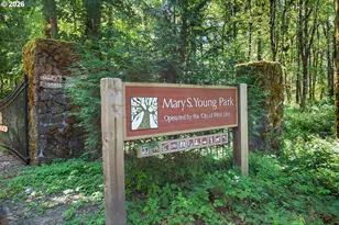 19784 Wildwood Dr, West Linn, OR 97068 - Photo 47