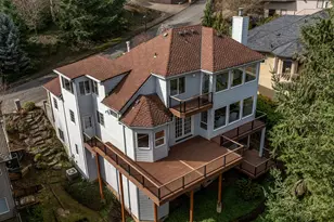 19784 Wildwood Dr, West Linn, OR 97068 - Photo 39