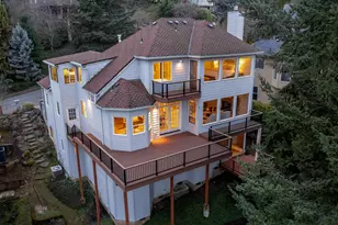 19784 Wildwood Dr, West Linn, OR 97068 - Photo 41