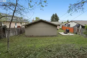 1408 E 15th St, The Dalles, OR 97058 - Photo 23
