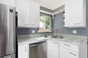 1408 E 15th St, The Dalles, OR 97058 - Photo 11