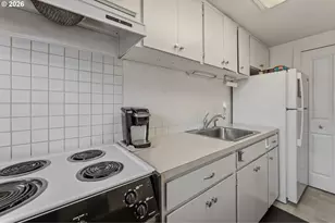 15200 SW Crown Dr, King City, OR 97224 - Photo 13