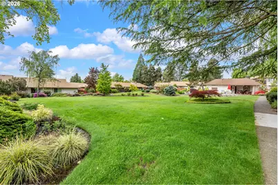 15200 SW Crown Dr #4, King City, OR 97224 - Photo 21