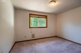 1135 1st St NE, Bandon, OR 97411 - Photo 23