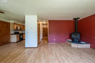 1135 1st St NE, Bandon, OR 97411 - Photo 21