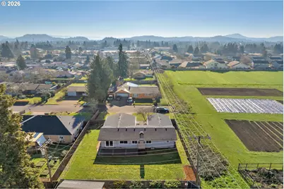 596 Pinedale Ave, Springfield, OR 97477 - Photo 37