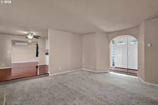 596 Pinedale Ave, Springfield, OR 97477 - Photo 7