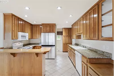 5192 Russell Dr, Florence, OR 97439 - Photo 11