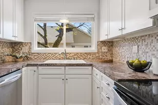 8800 SW Coral St, Portland, OR 97223 - Photo 11