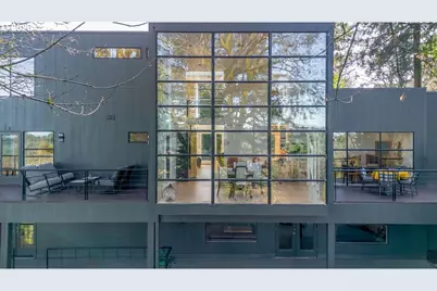 4191 SW Greenleaf Dr, Portland, OR 97221 - Photo 5