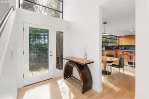 4191 SW Greenleaf Dr, Portland, OR 97221 - Photo 23