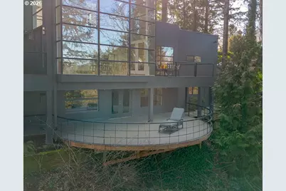 4191 SW Greenleaf Dr, Portland, OR 97221 - Photo 37