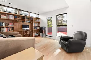 4191 SW Greenleaf Dr, Portland, OR 97221 - Photo 31