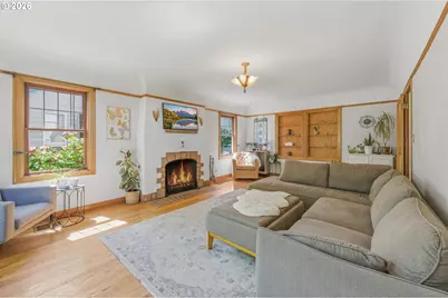 135 S 8th St, Saint Helens, OR 97051 - Photo 9