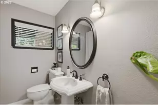 10300 SE Evergreen Hwy, Vancouver, WA 98664 - Photo 25