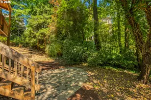 2656 SW Gerald Ave, Portland, OR 97201 - Photo 31