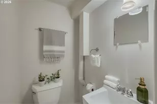 2656 SW Gerald Ave, Portland, OR 97201 - Photo 25