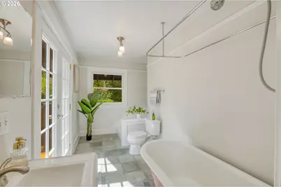 2656 SW Gerald Ave, Portland, OR 97201 - Photo 17