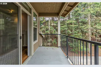 7953 NE Heiser St, Hillsboro, OR 97006 - Photo 19