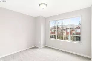 7953 NE Heiser St, Hillsboro, OR 97006 - Photo 11