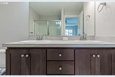 7953 NE Heiser St, Hillsboro, OR 97006 - Photo 11