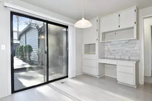 7644 SW Cresmoor Dr, Beaverton, OR 97008 - Photo 15