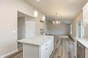 109 Citation Ct, Winston, OR 97496 - Photo 21