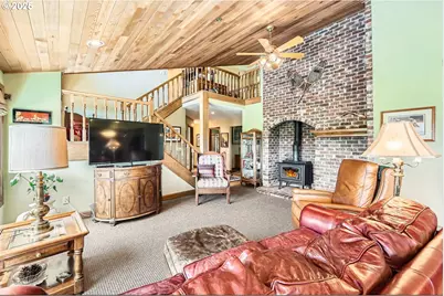 17236 NW Lucy Reeder Rd, Portland, OR 97231 - Photo 21