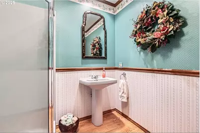 17236 NW Lucy Reeder Rd, Portland, OR 97231 - Photo 25