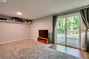 12710 NE 37th St, Vancouver, WA 98682 - Photo 9