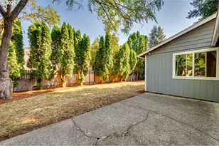 12710 NE 37th St, Vancouver, WA 98682 - Photo 19