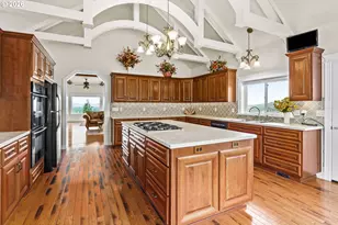 90834 Coburghills Dr, Eugene, OR 97408 - Photo 13