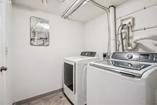 226 NE 157th Ave, Portland, OR 97230 - Photo 19