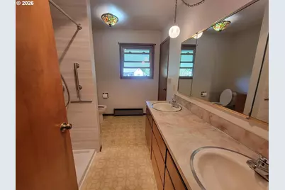 134 N 3rd St, Saint Helens, OR 97051 - Photo 19