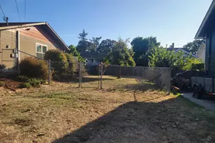 134 N 3rd St, Saint Helens, OR 97051 - Photo 23